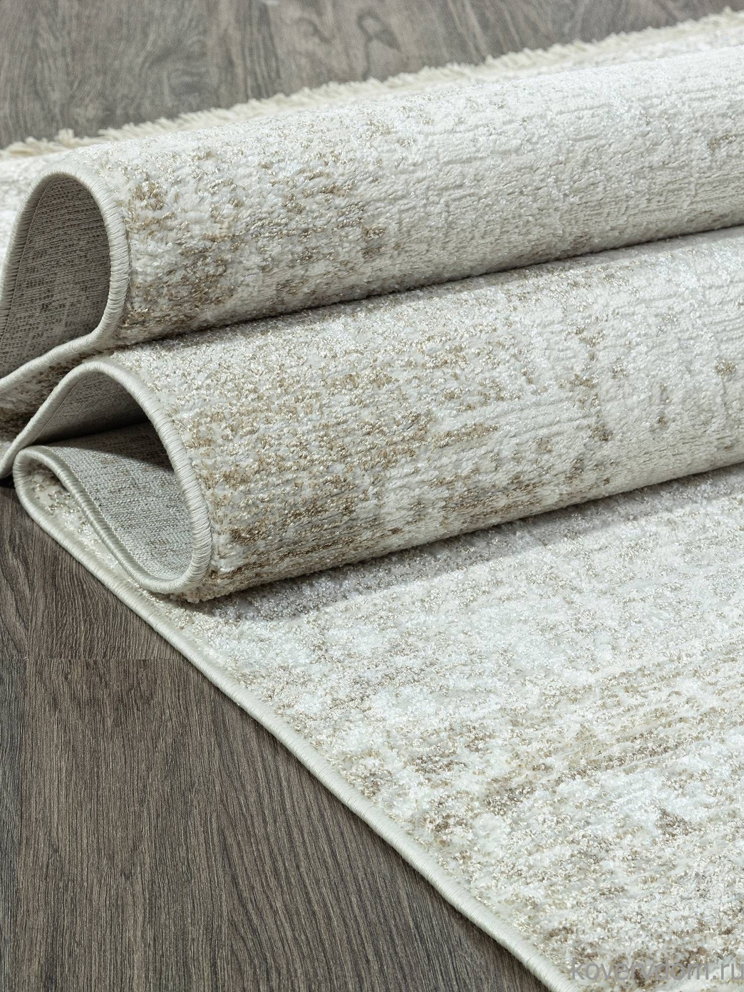 Ковер RUBI 26761A CREAM / CREAM